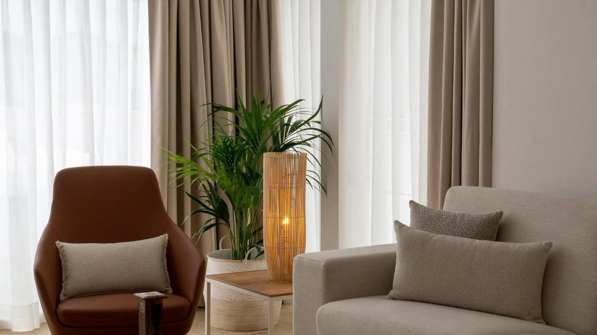 Hotel Emblematico Hi Suites Santa Cruz de Tenerife