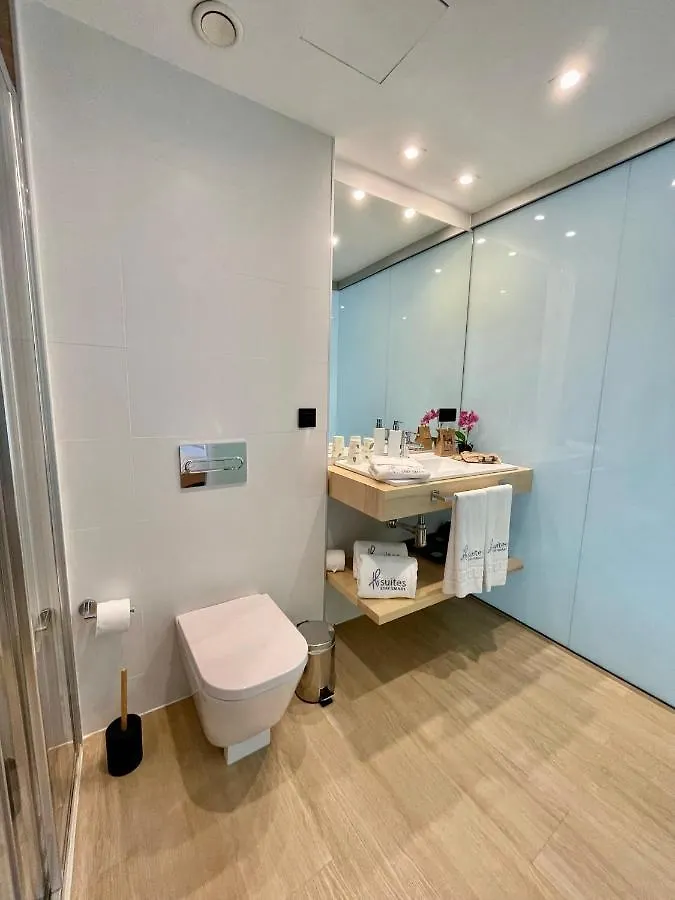 Hotel Emblematico Hi Suites 圣克鲁斯-德特内里费