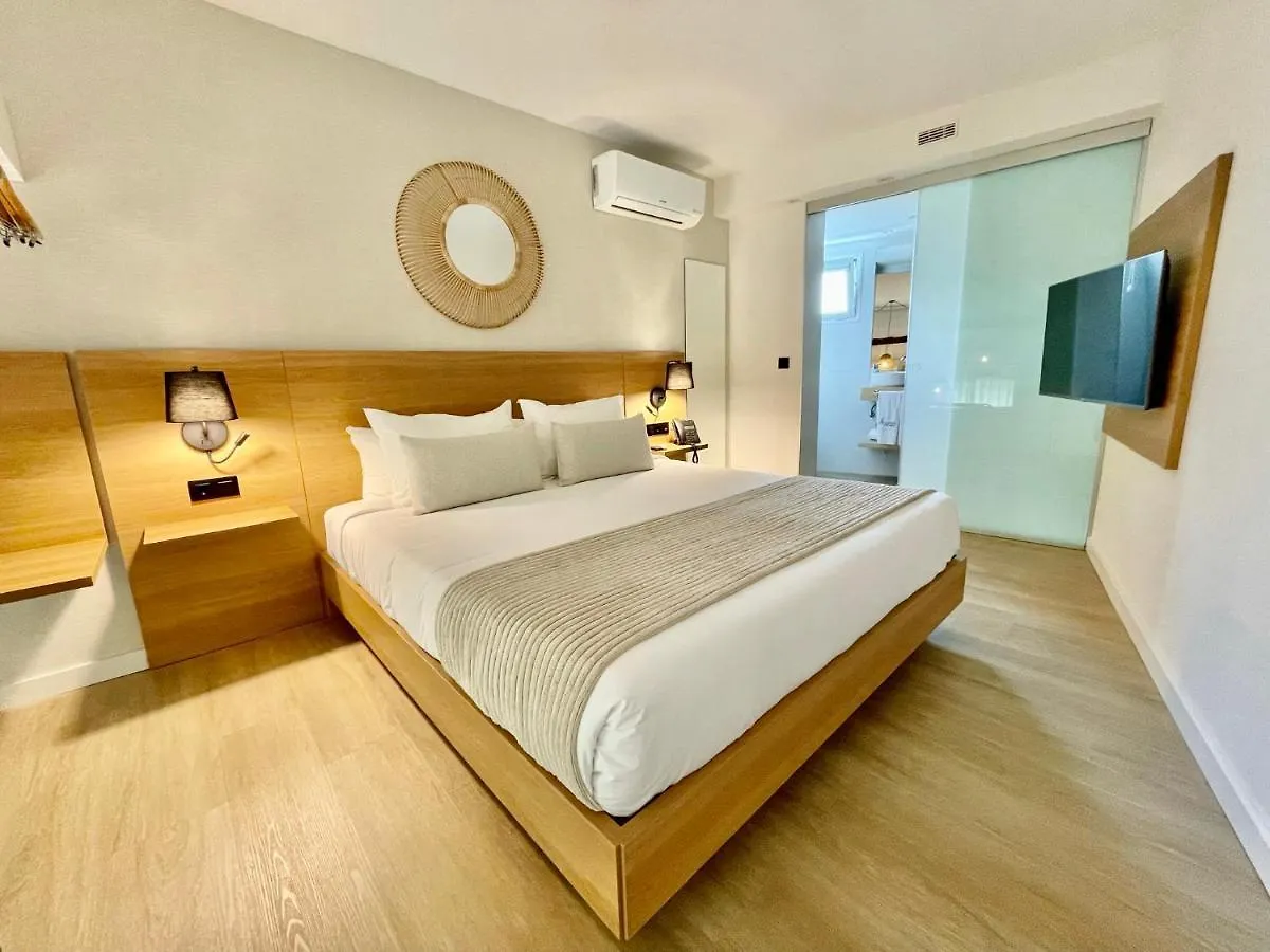 Hotel Emblematico Hi Suites 圣克鲁斯-德特内里费 3*,  西班牙