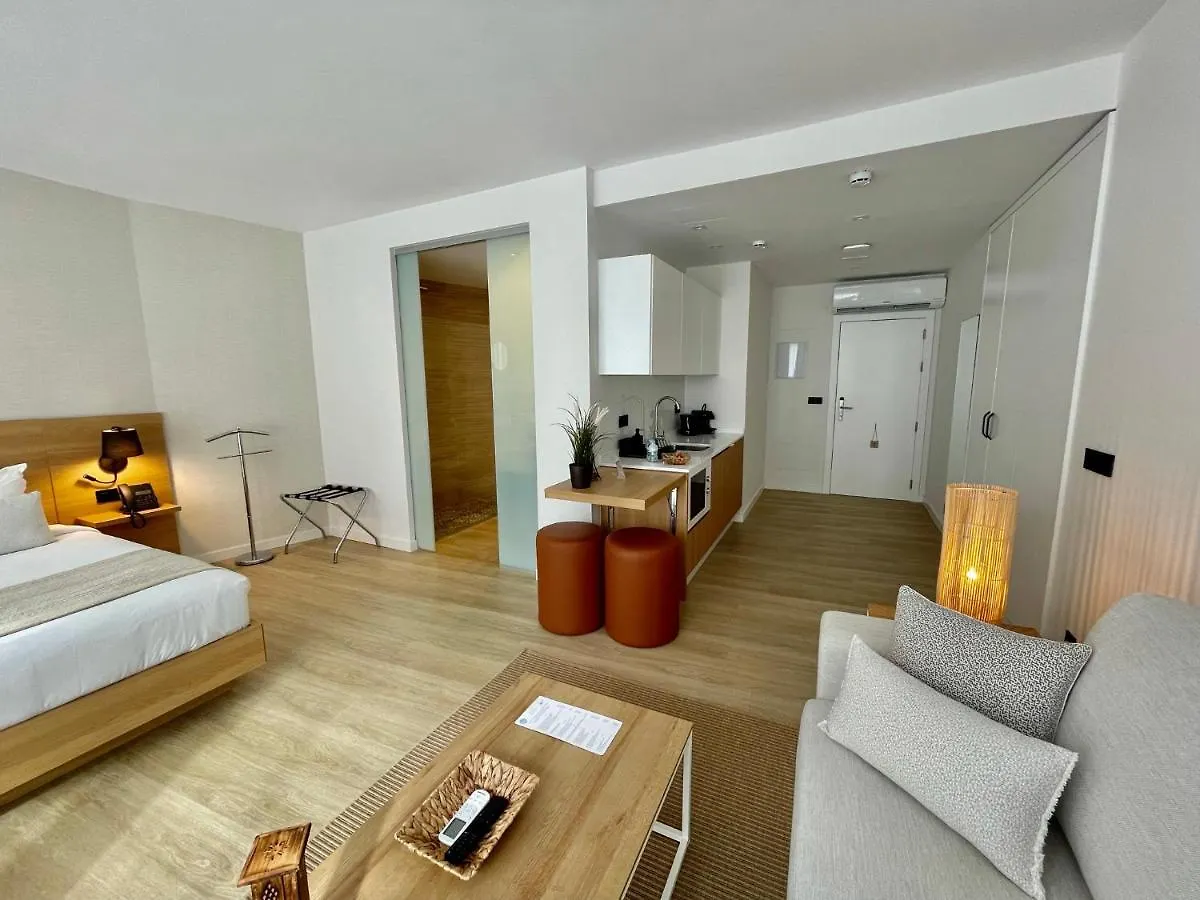 Hotel Emblematico Hi Suites 圣克鲁斯-德特内里费