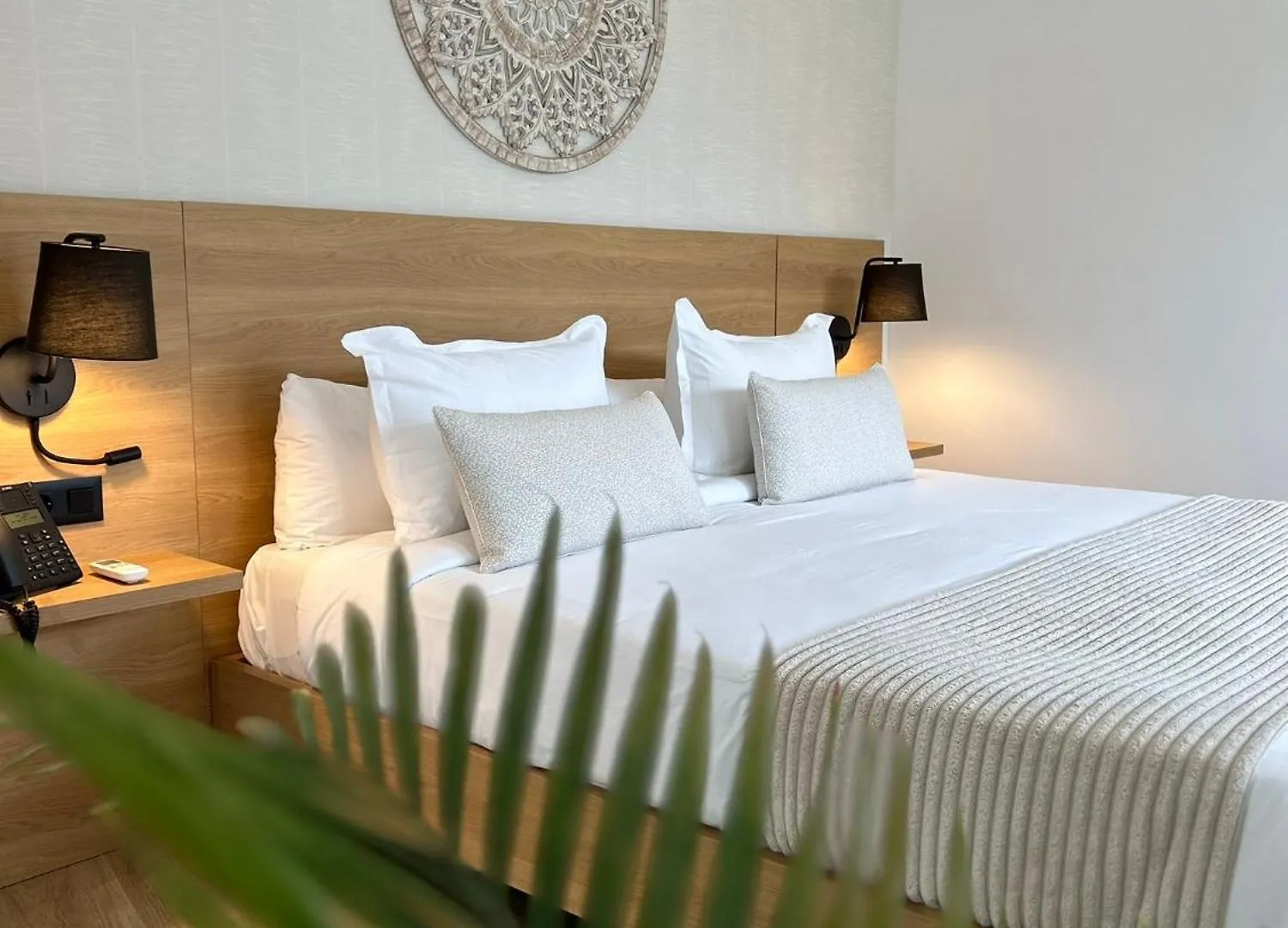 ***  Hotel Emblematico Hi Suites 圣克鲁斯-德特内里费 西班牙